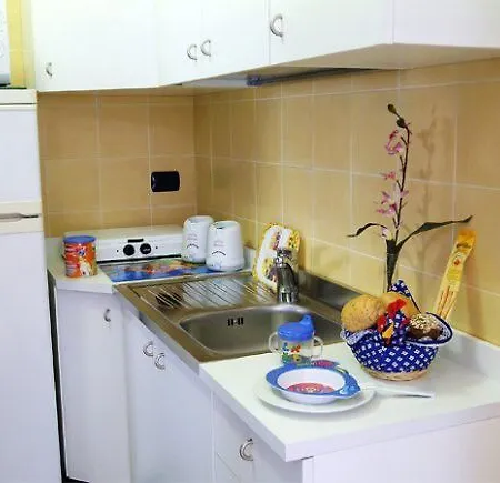 فندق Club Angelini 3*