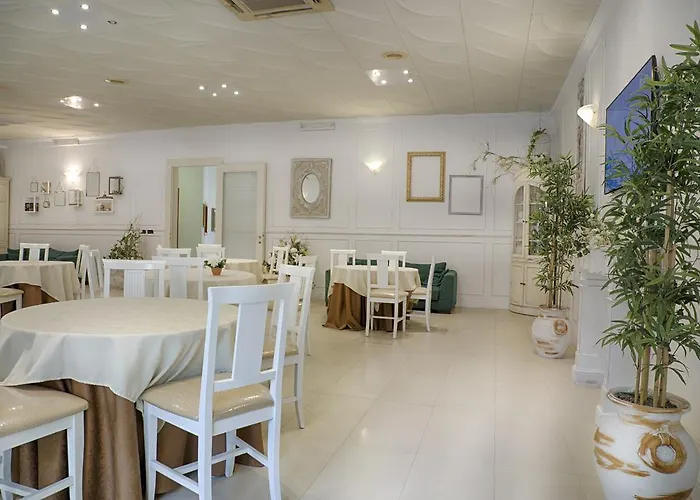 Hotel Club Angelini Bellaria-Igea Marina