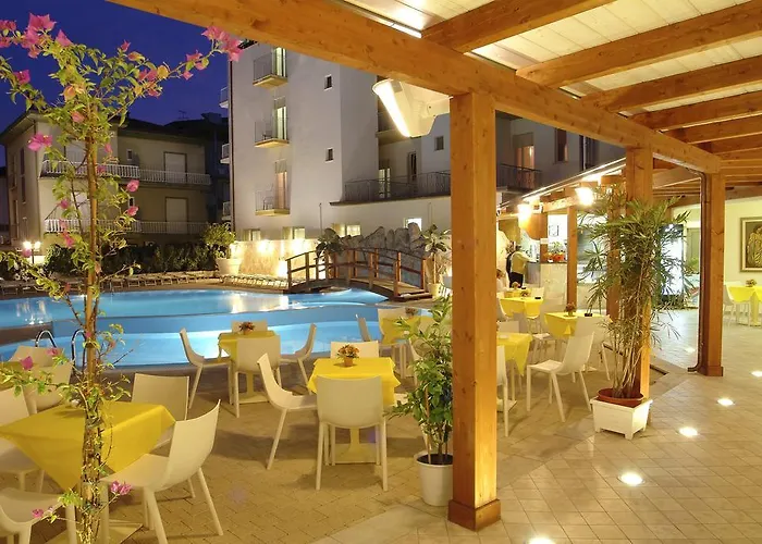 Club Angelini Hotel 3*