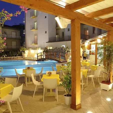 Club Angelini Hotel 3*